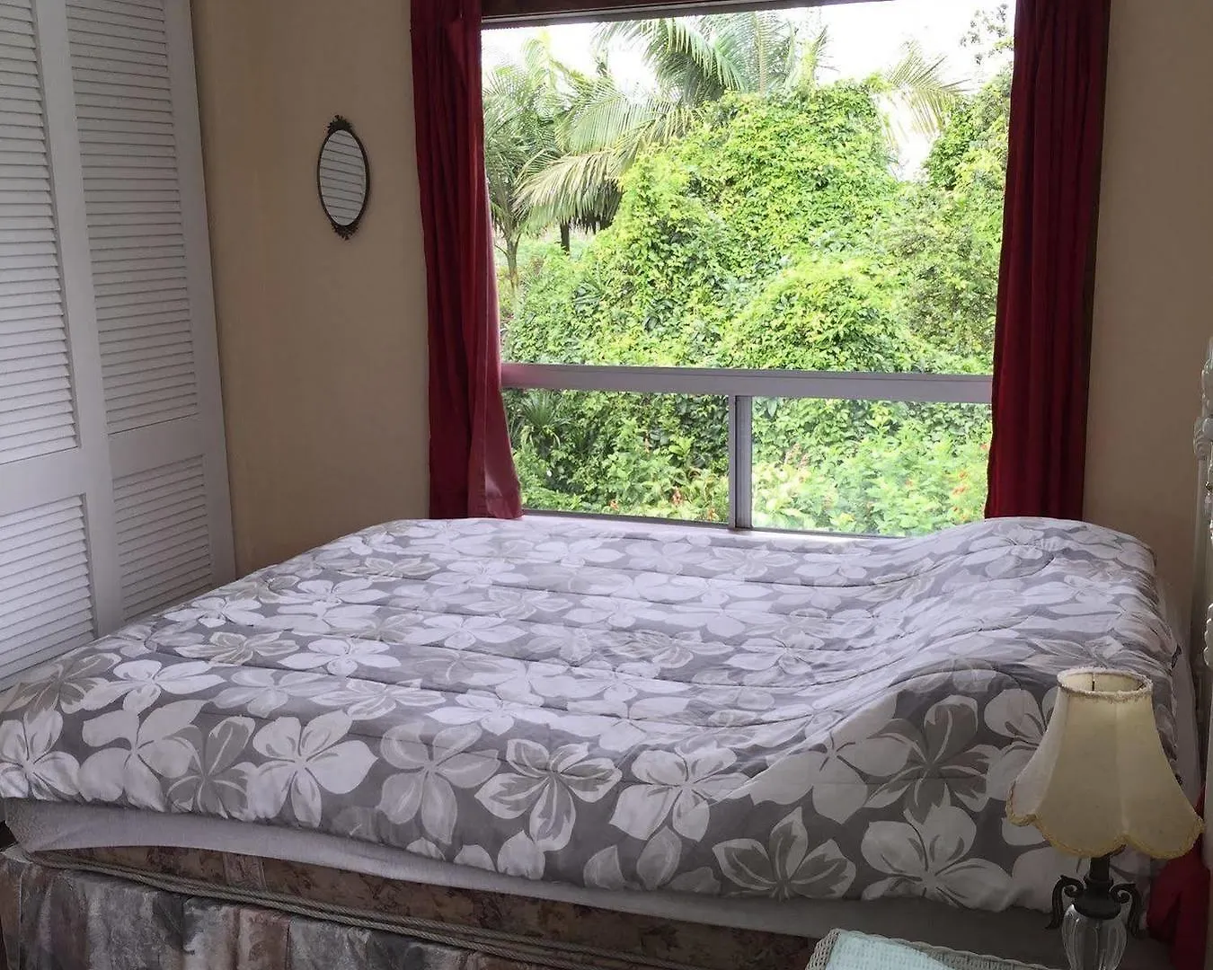 Lava Tree Tropic Inn Pahoa